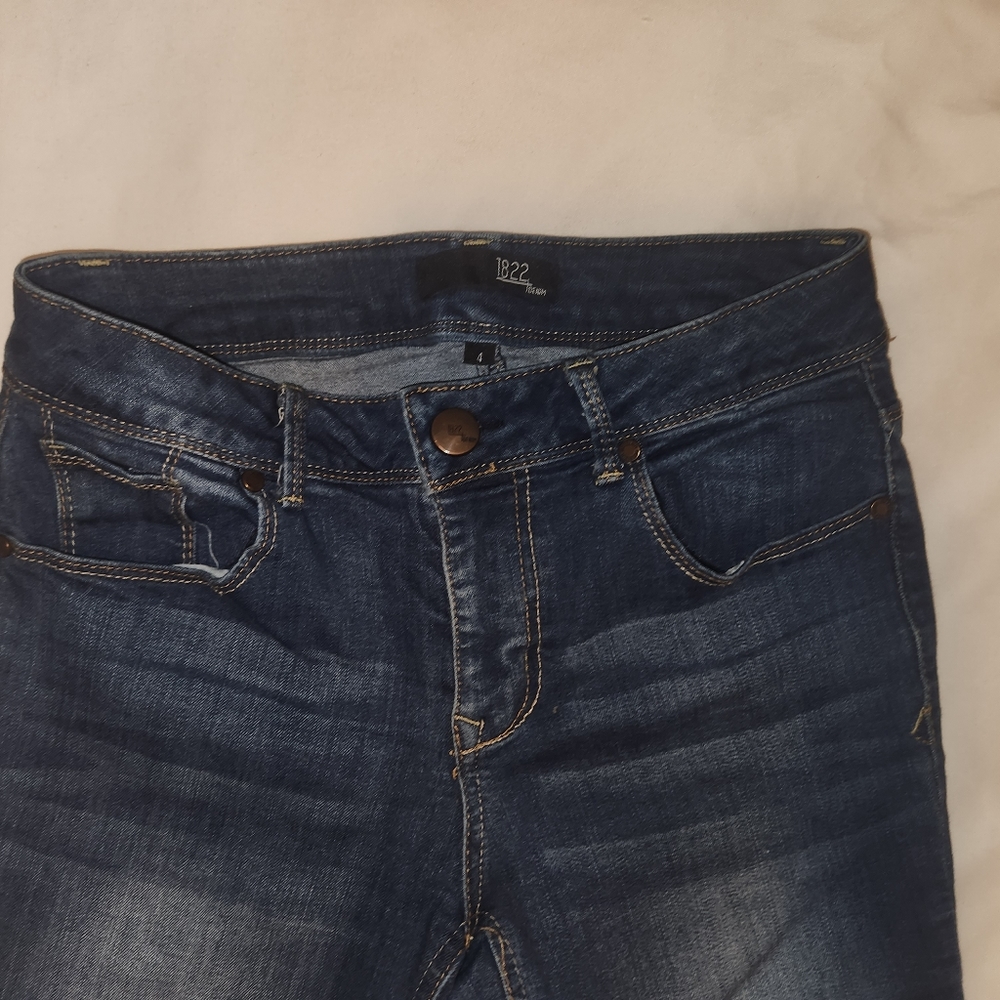 Blue Jean Capris - Picture 5 of 11